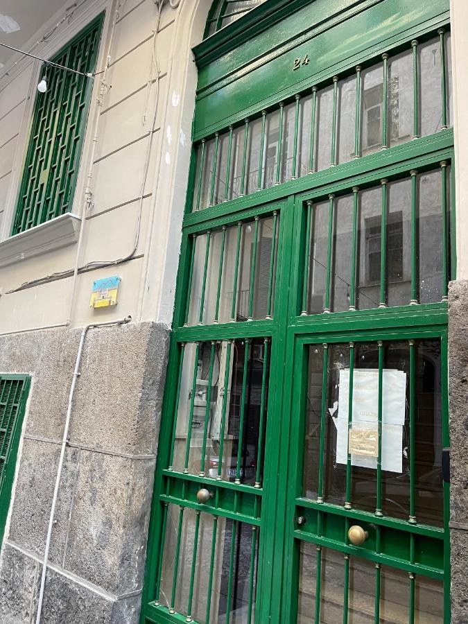 Home Sweet Home Inizio Di Spacca Napoli Exterior photo